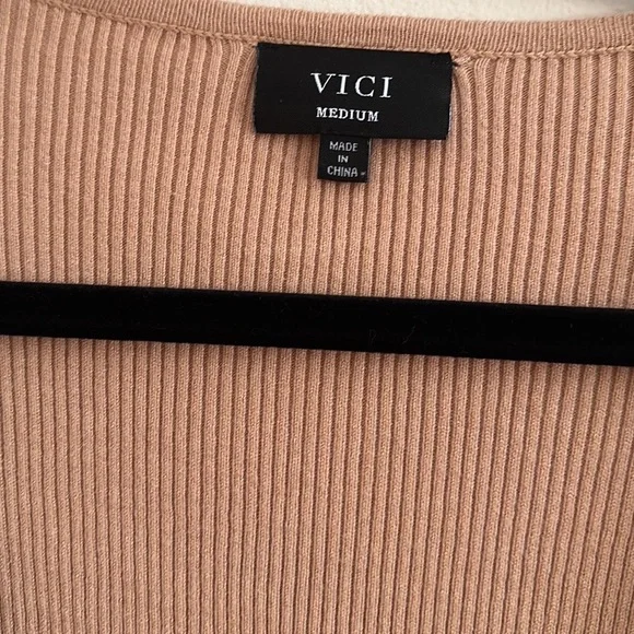 VICI | Kith Sweater - Picture 6 of 7
